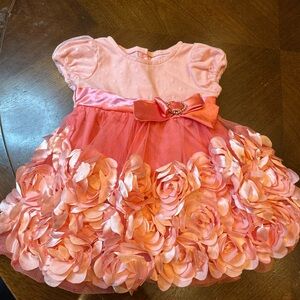 Pink/Peach Floral Baby Dress Size 12 mos